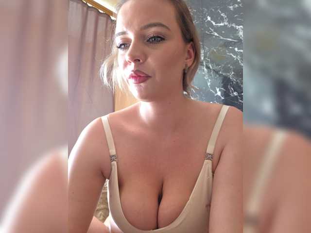 BielkA-4 live cam on BongaCams