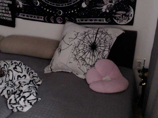 RacyRoby live cam on BongaCams