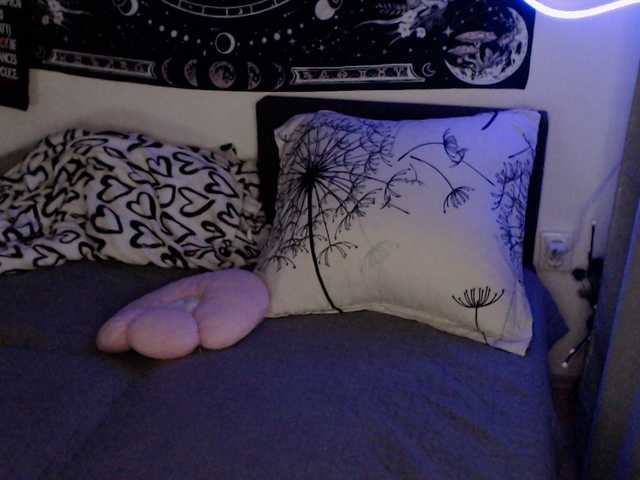 RacyRoby live cam on BongaCams