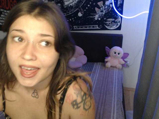 RacyRoby live cam on BongaCams