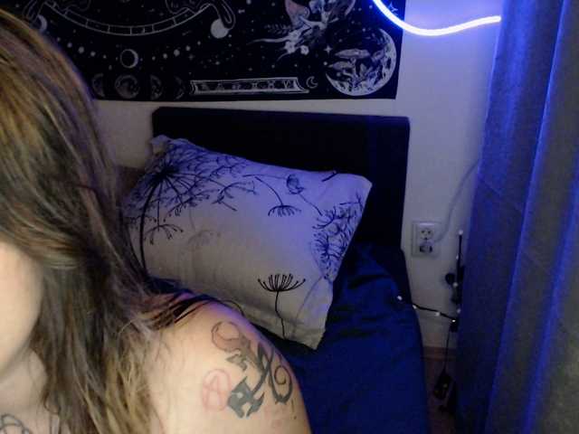 RacyRoby live cam on BongaCams