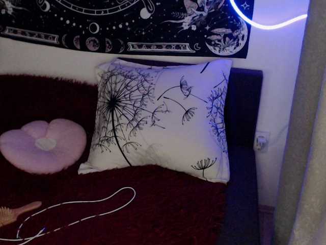 RacyRoby live cam on BongaCams