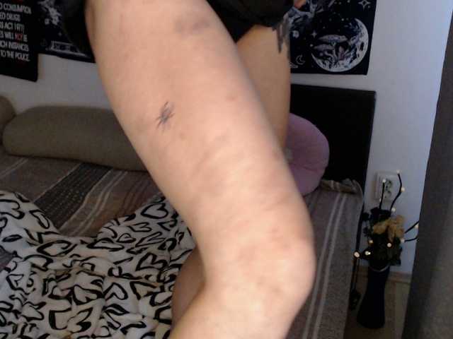 RacyRoby live cam on BongaCams