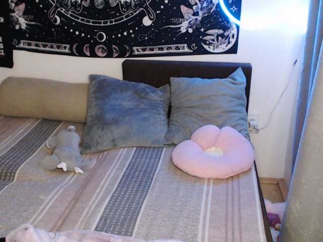 RacyRoby live cam on BongaCams