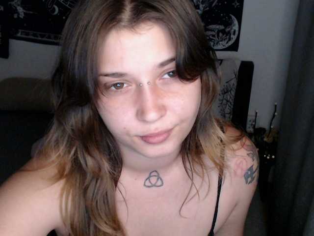 RacyRoby live cam on BongaCams