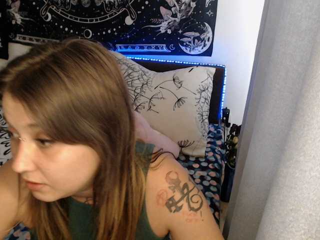 RacyRoby live cam on BongaCams