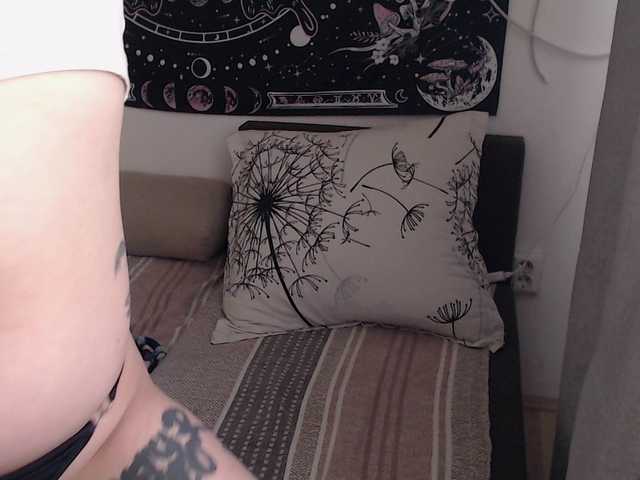RacyRoby live cam on BongaCams