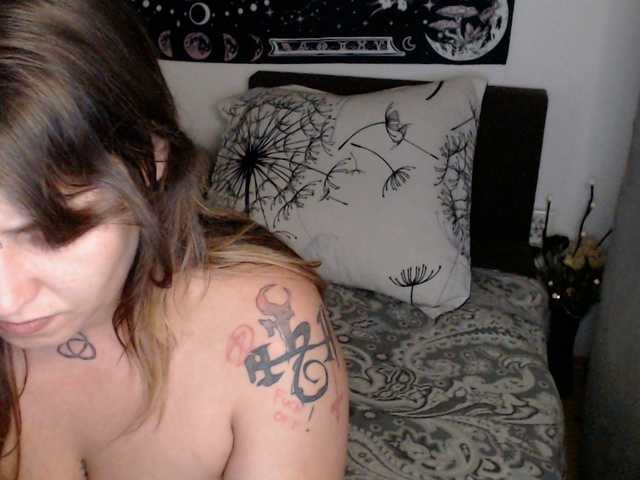 RacyRoby live cam on BongaCams