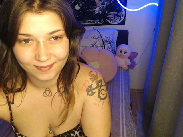 RacyRoby live cam on BongaCams