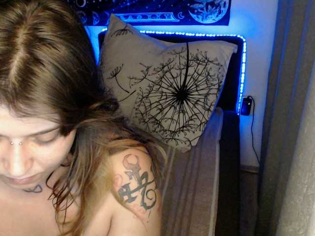 RacyRoby live cam on BongaCams