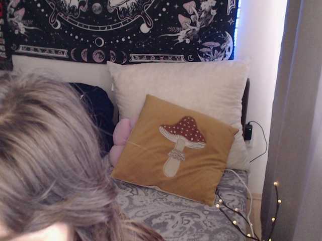RacyRoby live cam on BongaCams