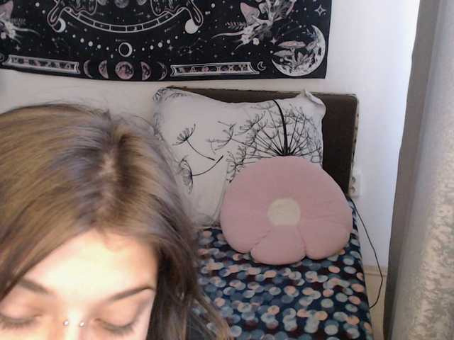 RacyRoby live cam on BongaCams