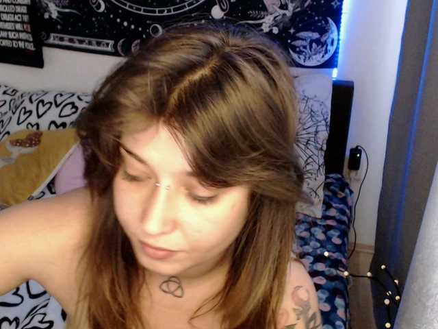 RacyRoby live cam on BongaCams