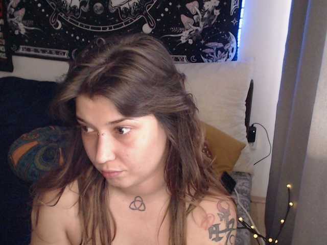 RacyRoby live cam on BongaCams