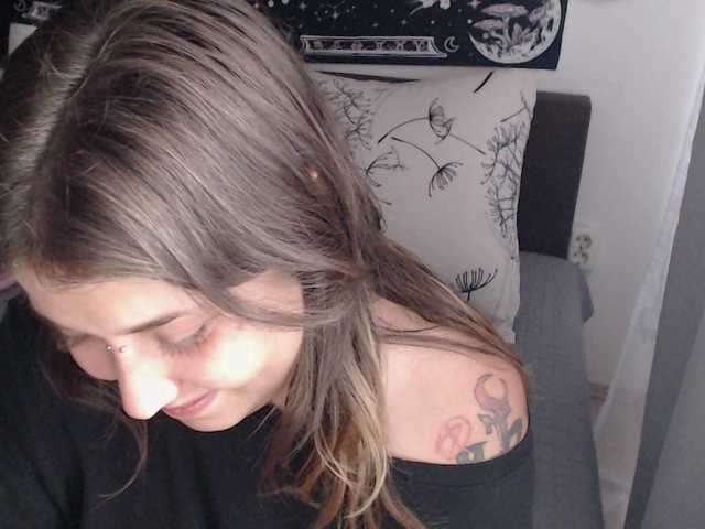 RacyRoby live cam on BongaCams