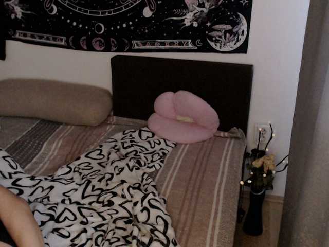 RacyRoby live cam on BongaCams