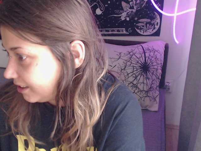RacyRoby live cam on BongaCams