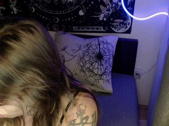 RacyRoby live cam on BongaCams