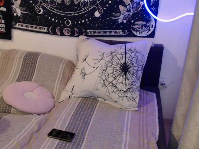 RacyRoby live cam on BongaCams