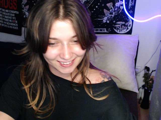 RacyRoby live cam on BongaCams