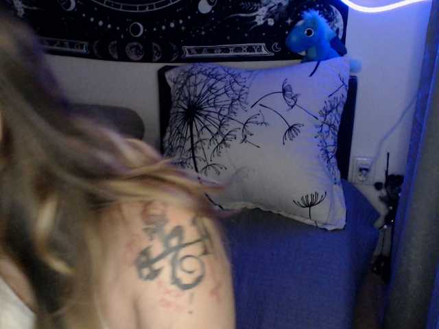 RacyRoby live cam on BongaCams