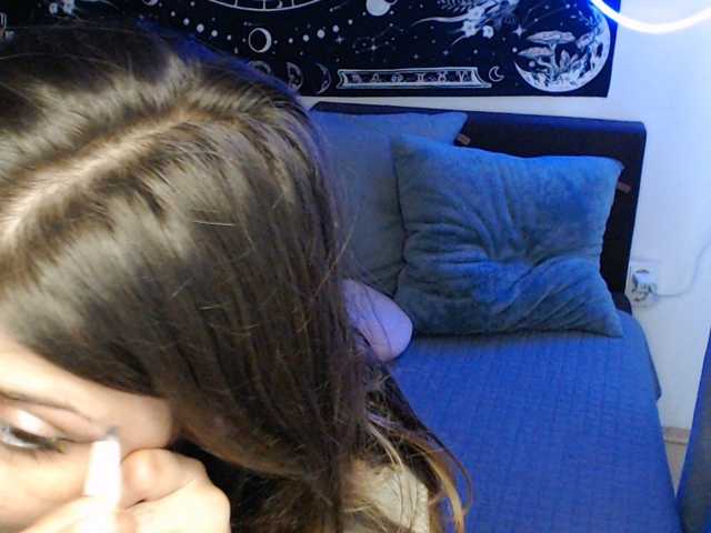 RacyRoby live cam on BongaCams