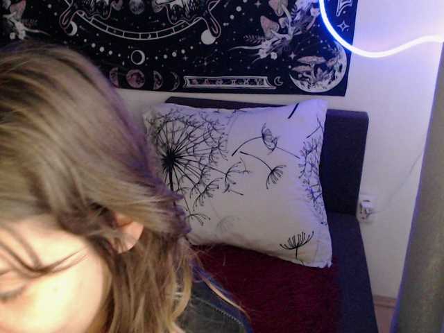 RacyRoby live cam on BongaCams