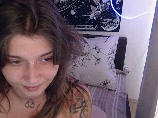 RacyRoby live cam on BongaCams
