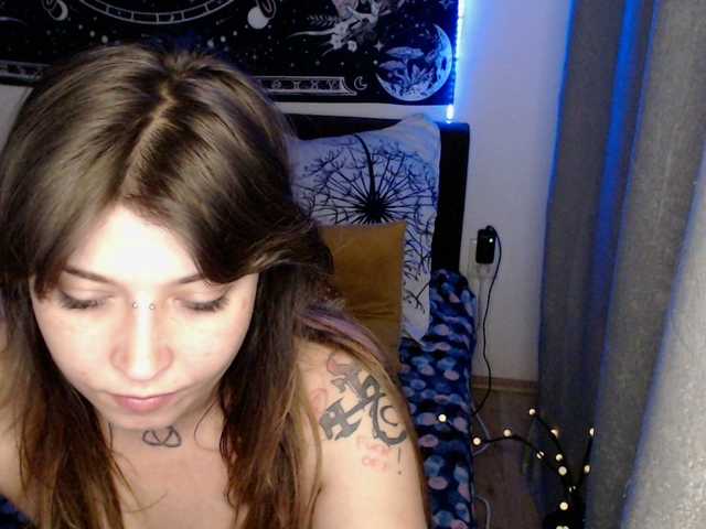 RacyRoby live cam on BongaCams