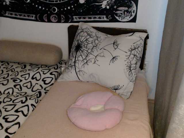 RacyRoby live cam on BongaCams