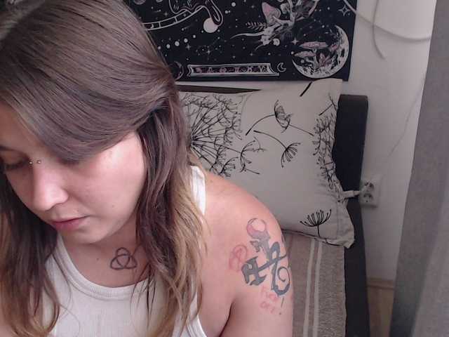 RacyRoby live cam on BongaCams