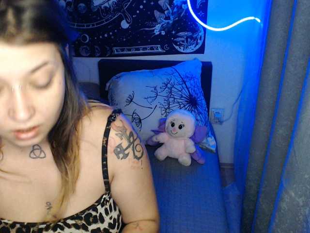 RacyRoby live cam on BongaCams