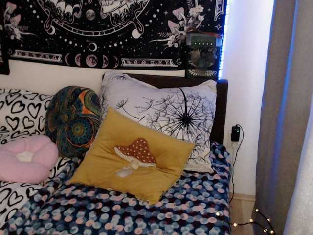RacyRoby live cam on BongaCams