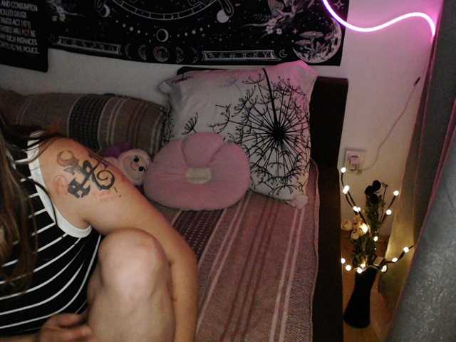 RacyRoby live cam on BongaCams