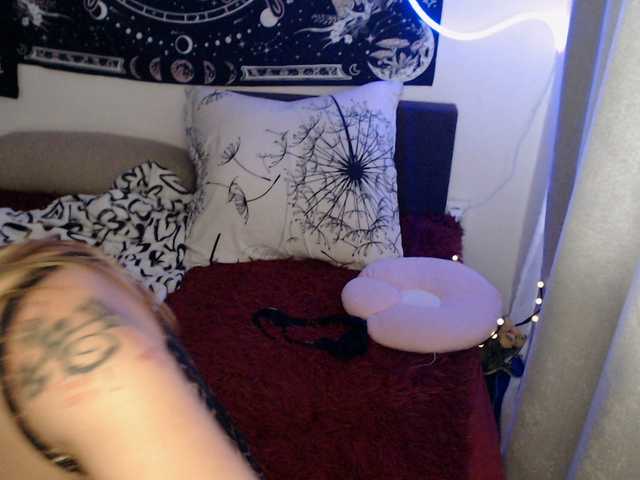 Chat with RacyRob live cam