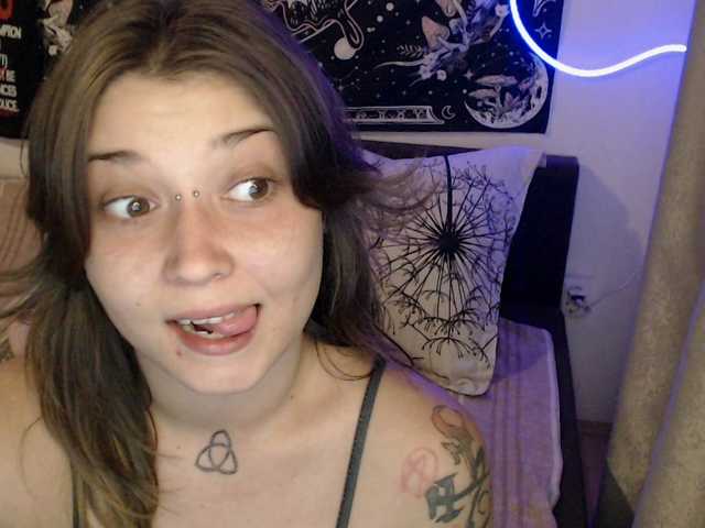 RacyRoby live cam on BongaCams