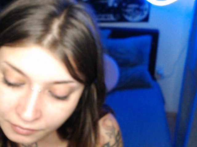 RacyRoby live cam on BongaCams