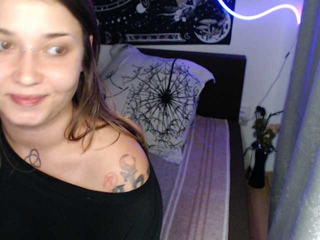 RacyRoby live cam on BongaCams