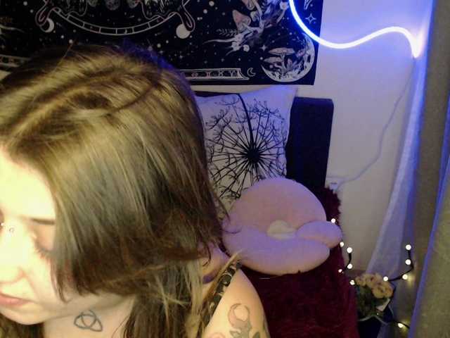 RacyRoby live cam on BongaCams