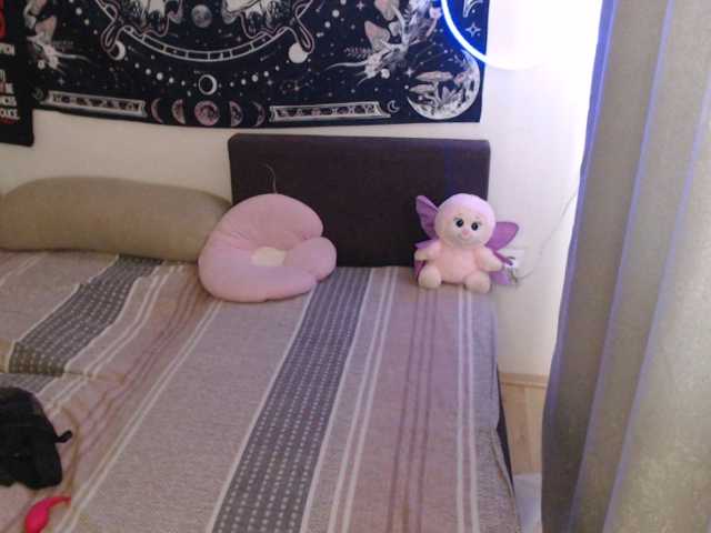 RacyRoby live cam on BongaCams