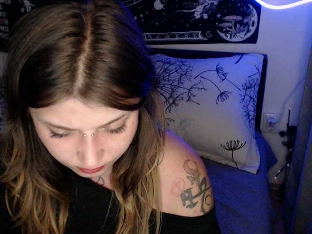 RacyRoby live cam on BongaCams
