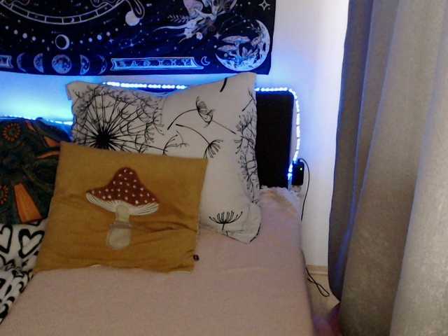 RacyRoby live cam on BongaCams