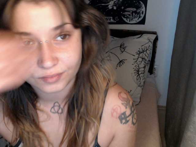 RacyRoby live cam on BongaCams
