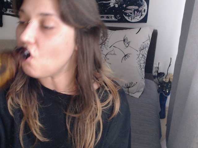 RacyRoby live cam on BongaCams