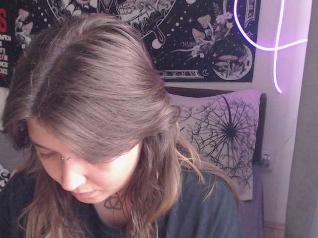 RacyRoby live cam on BongaCams