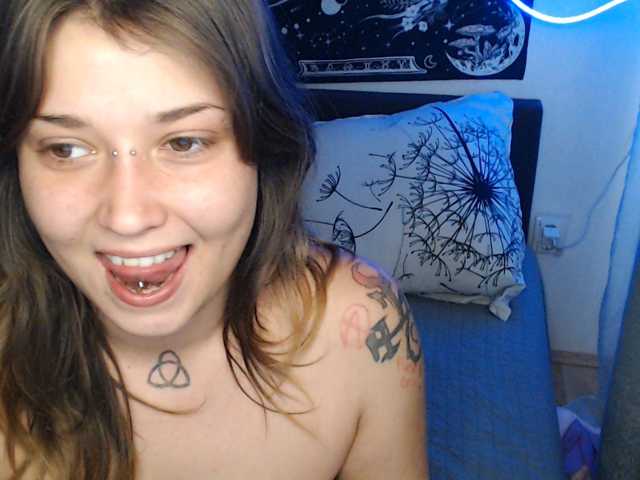 RacyRoby live cam on BongaCams