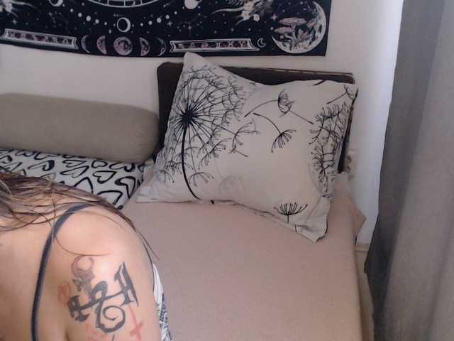 RacyRoby live cam on BongaCams