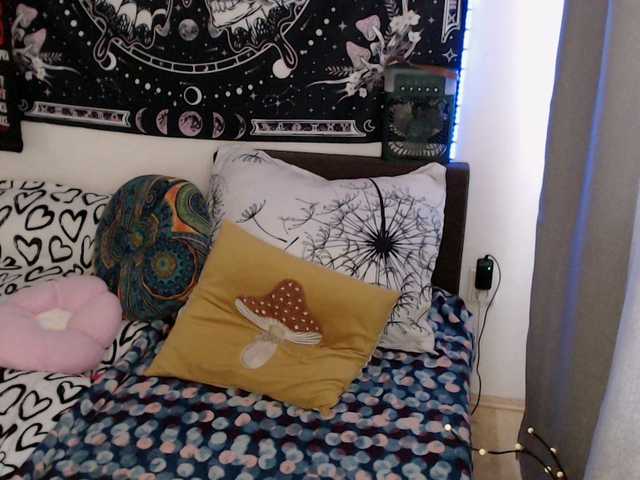RacyRoby live cam on BongaCams