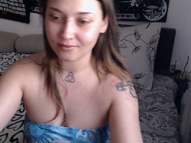 RacyRoby live cam on BongaCams