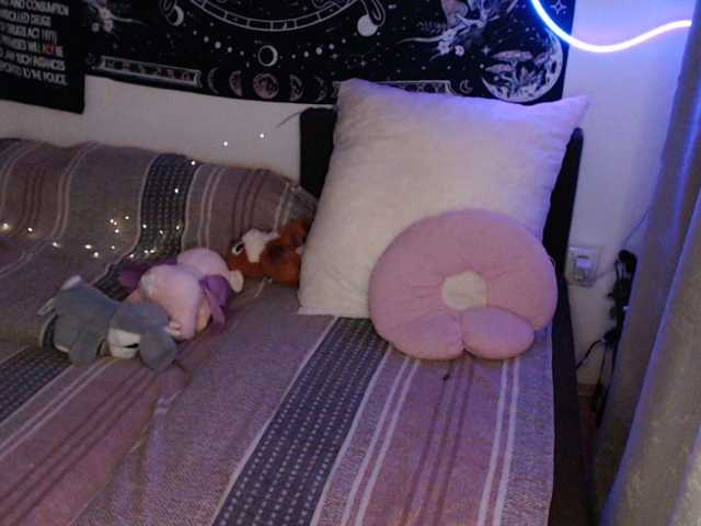 RacyRoby live cam on BongaCams